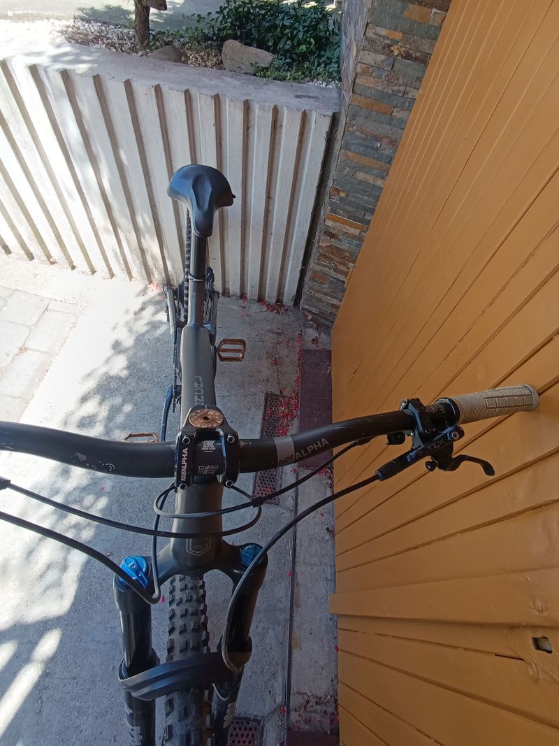 Commencal Meta SX V4 2025