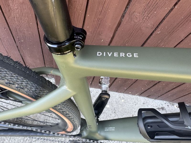 Nove gravel kolo model 2025 vel.52 sram eTap najeto 50km