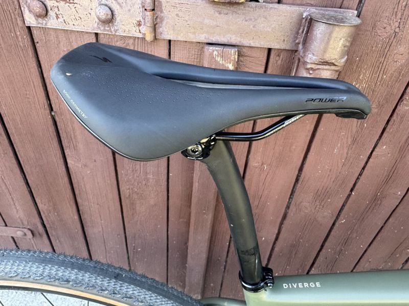Nove gravel kolo model 2025 vel.52 sram eTap najeto 50km