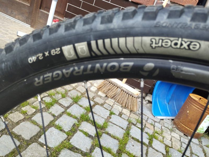 prodám TREK FUEL X8 2017