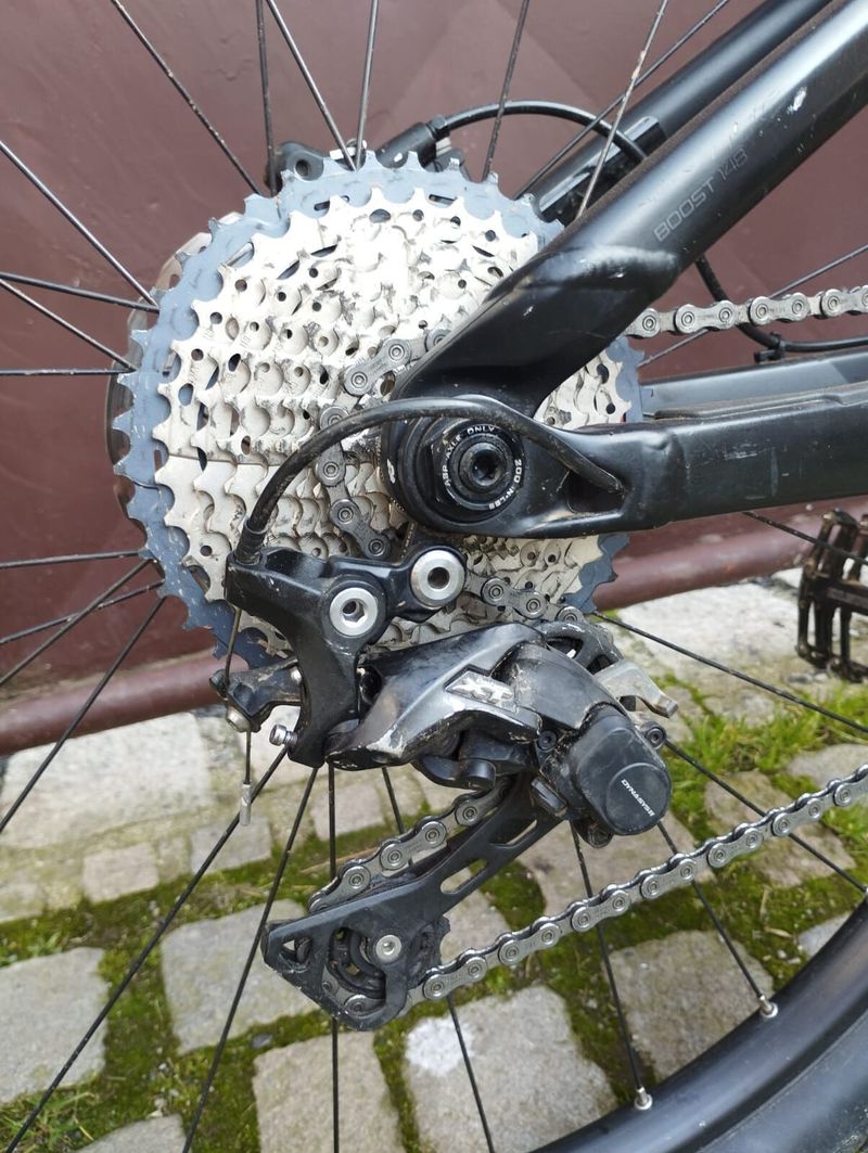 prodám TREK FUEL X8 2017