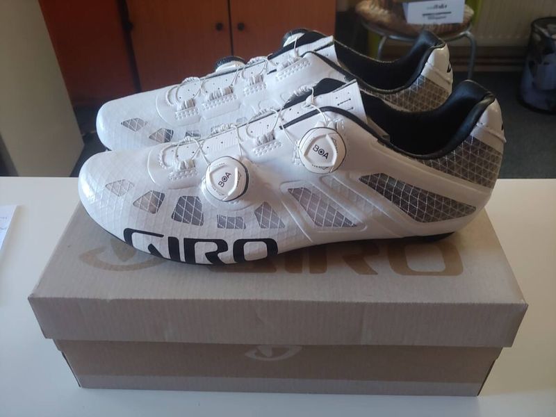 Prodám TOP model Giro Imperial, vel.44 NOVÉ