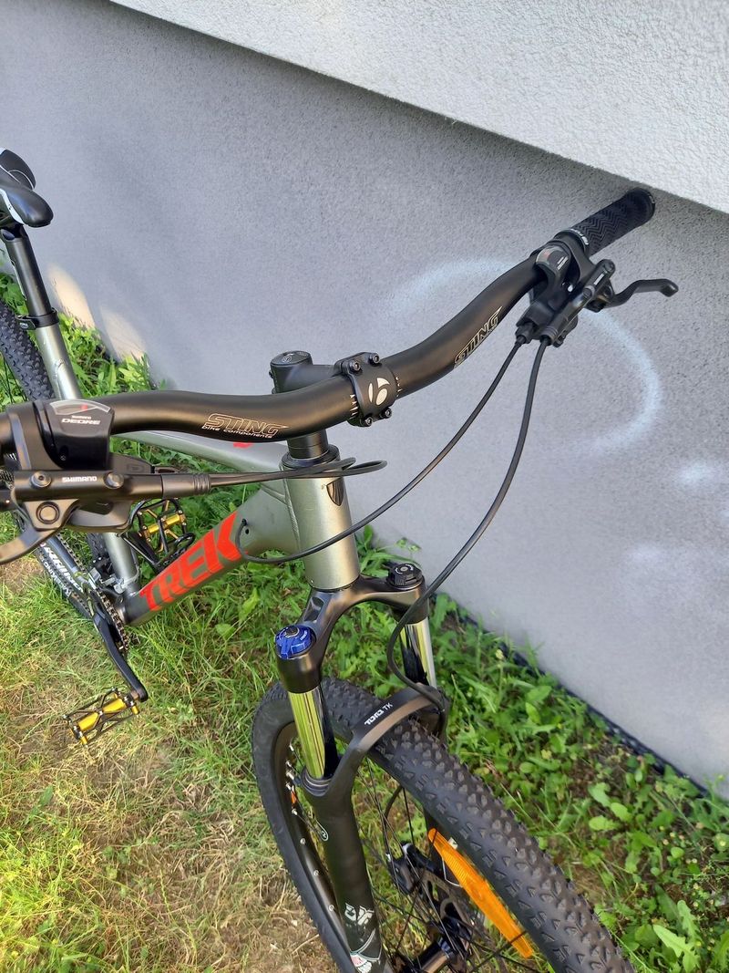 TREK MARLIN 4
