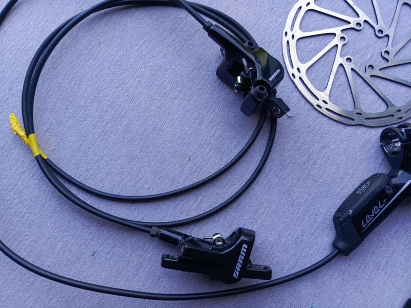 Hydraulické brzdy SRAM level T