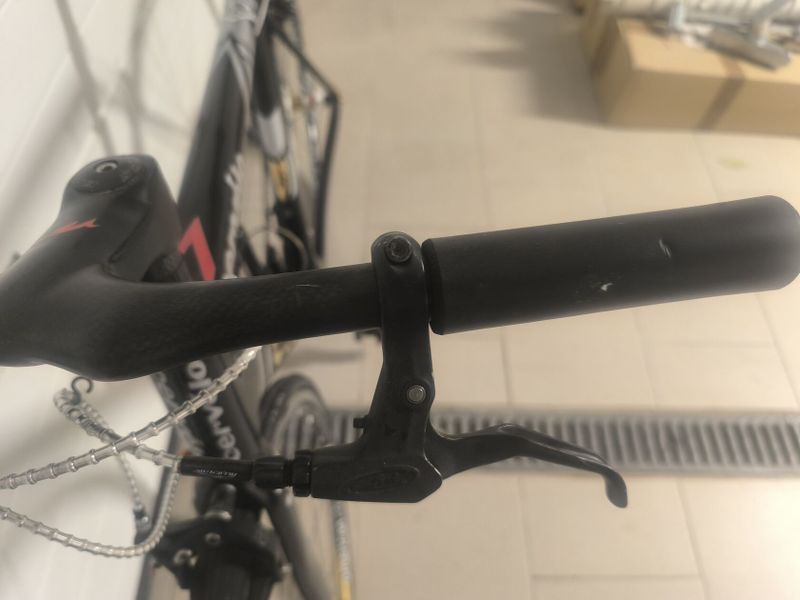 Cérvelo s rovnými řídítky 5,6kg včetně pedálů
