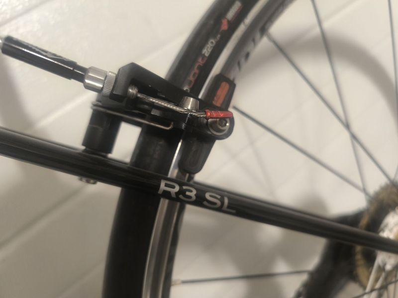 Cérvelo s rovnými řídítky 5,6kg včetně pedálů