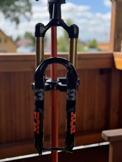 FOX 38 FLOAT FACTORY GRIP X2