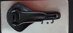 Prodám sedla Fizik Antares R7