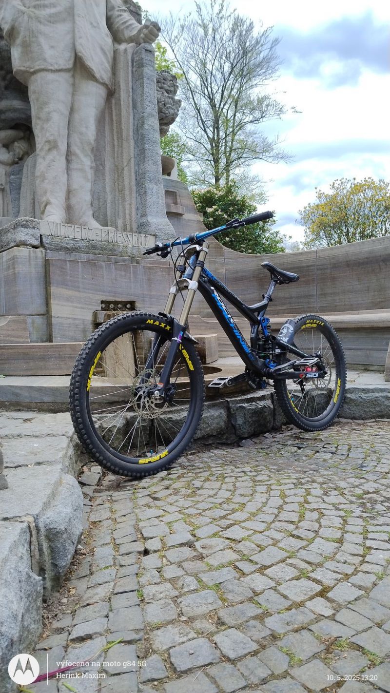 Rock Machine Whizz 90 