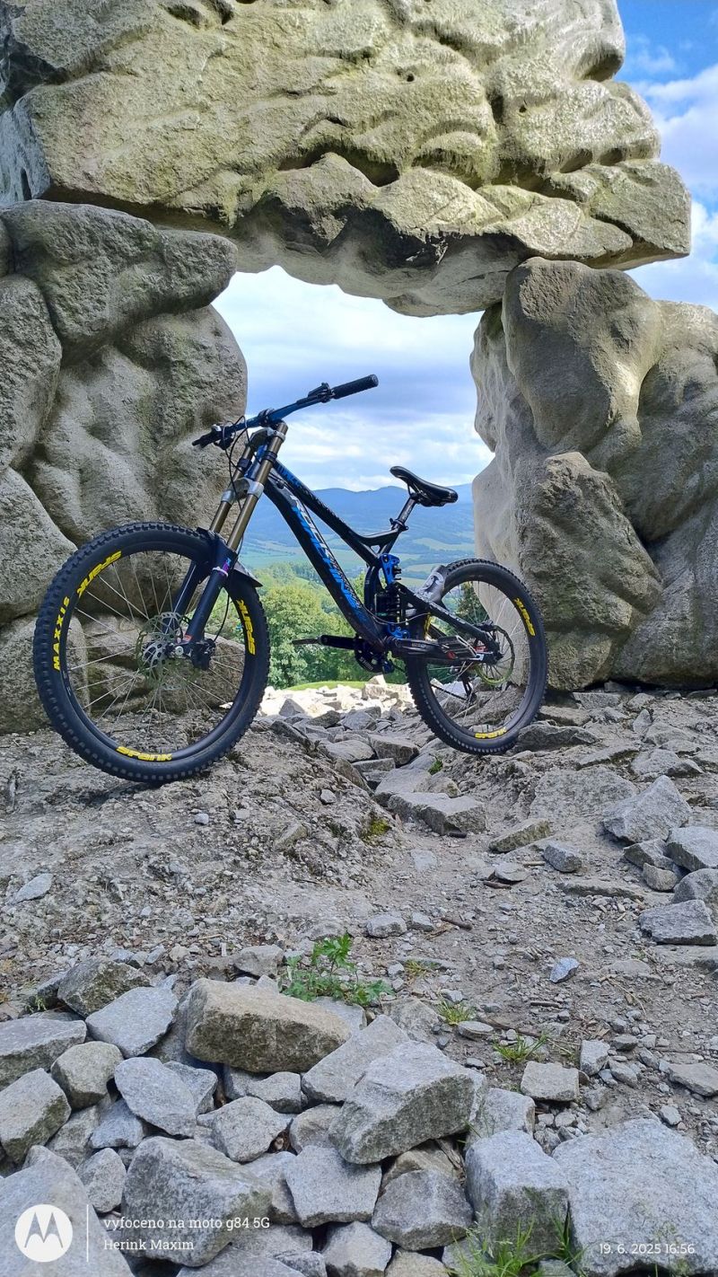 Rock Machine Whizz 90 