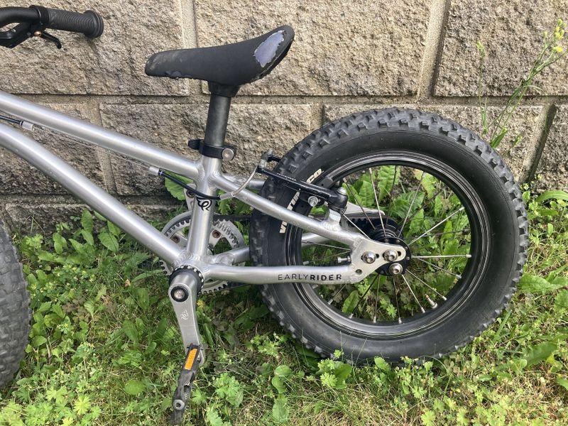 EARLY RIDER SEEKER 14