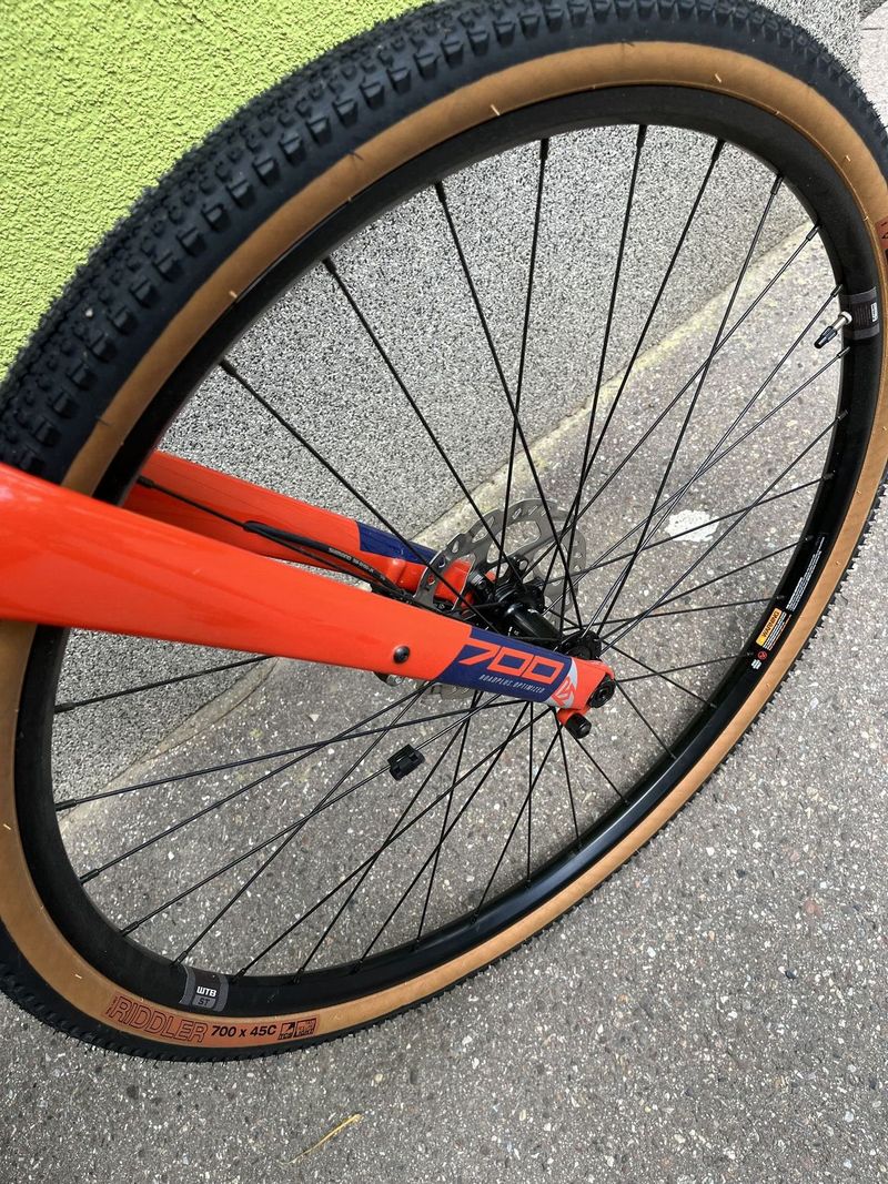 Gravelride CRB 700