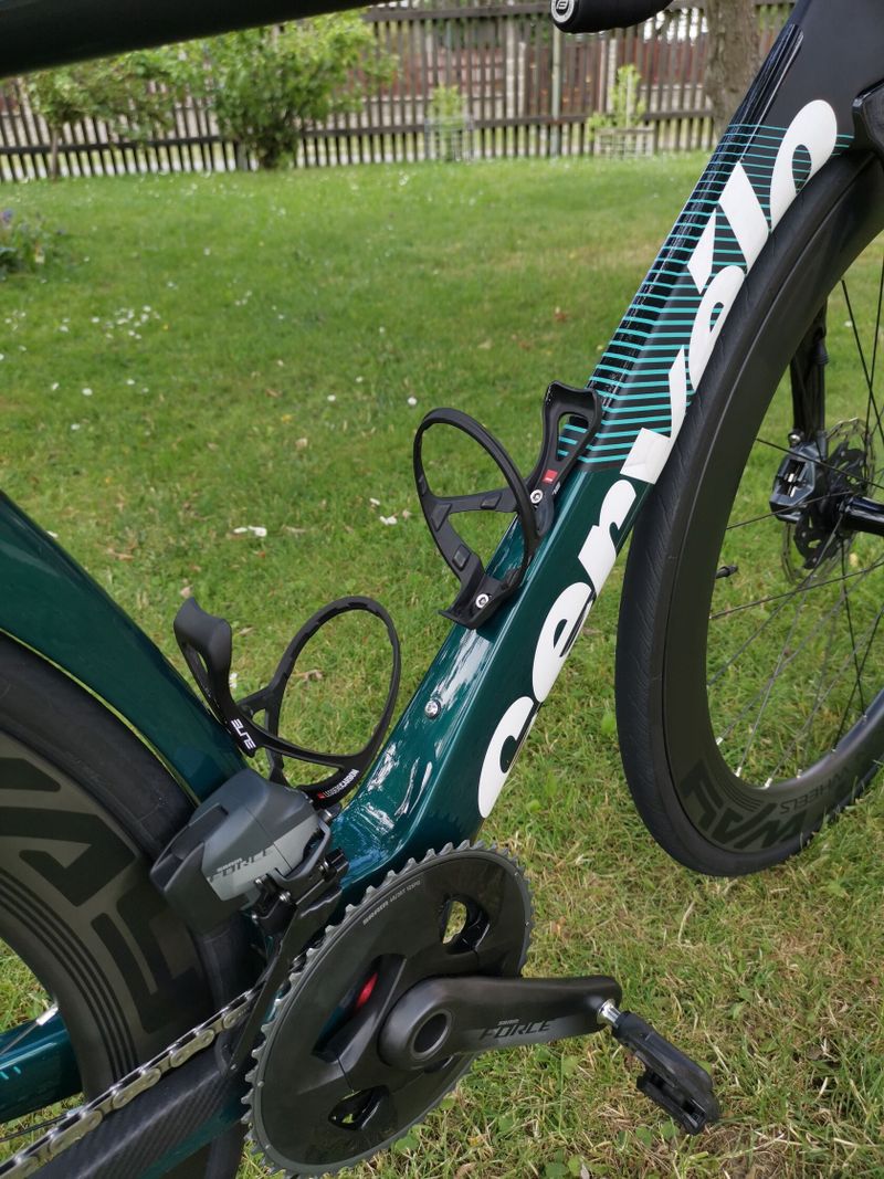 Prodám silniční závodní kolo CERVÉLO S5