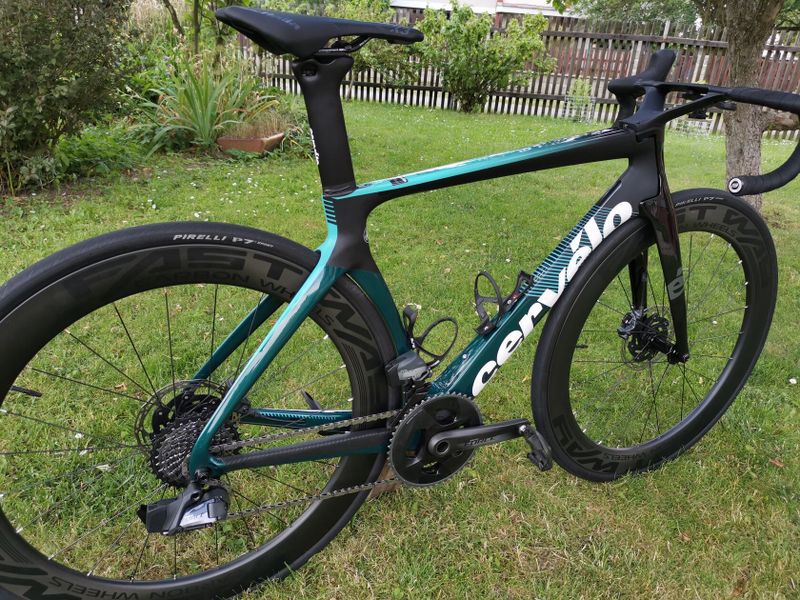 Prodám silniční závodní kolo CERVÉLO S5