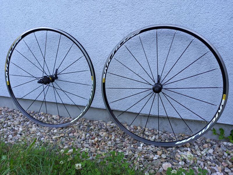 Mavic Aksium 