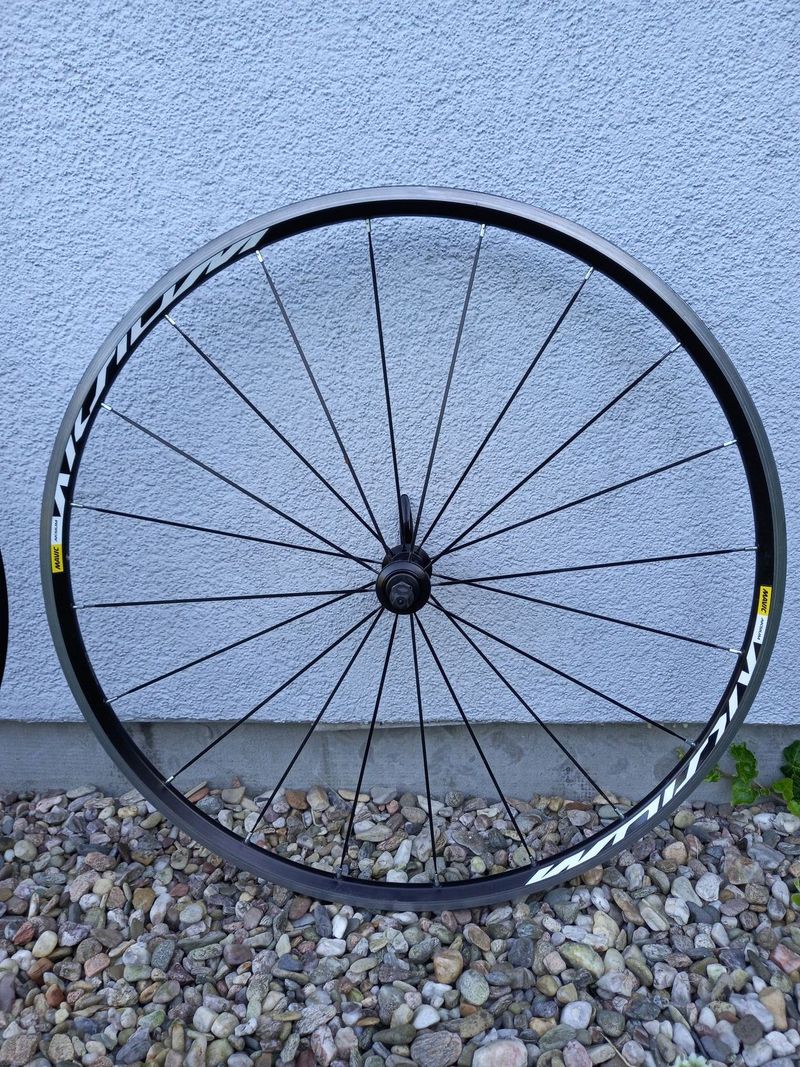Mavic Aksium 