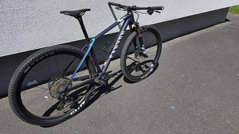 Horské kolo Canyon Exceed CF SLX