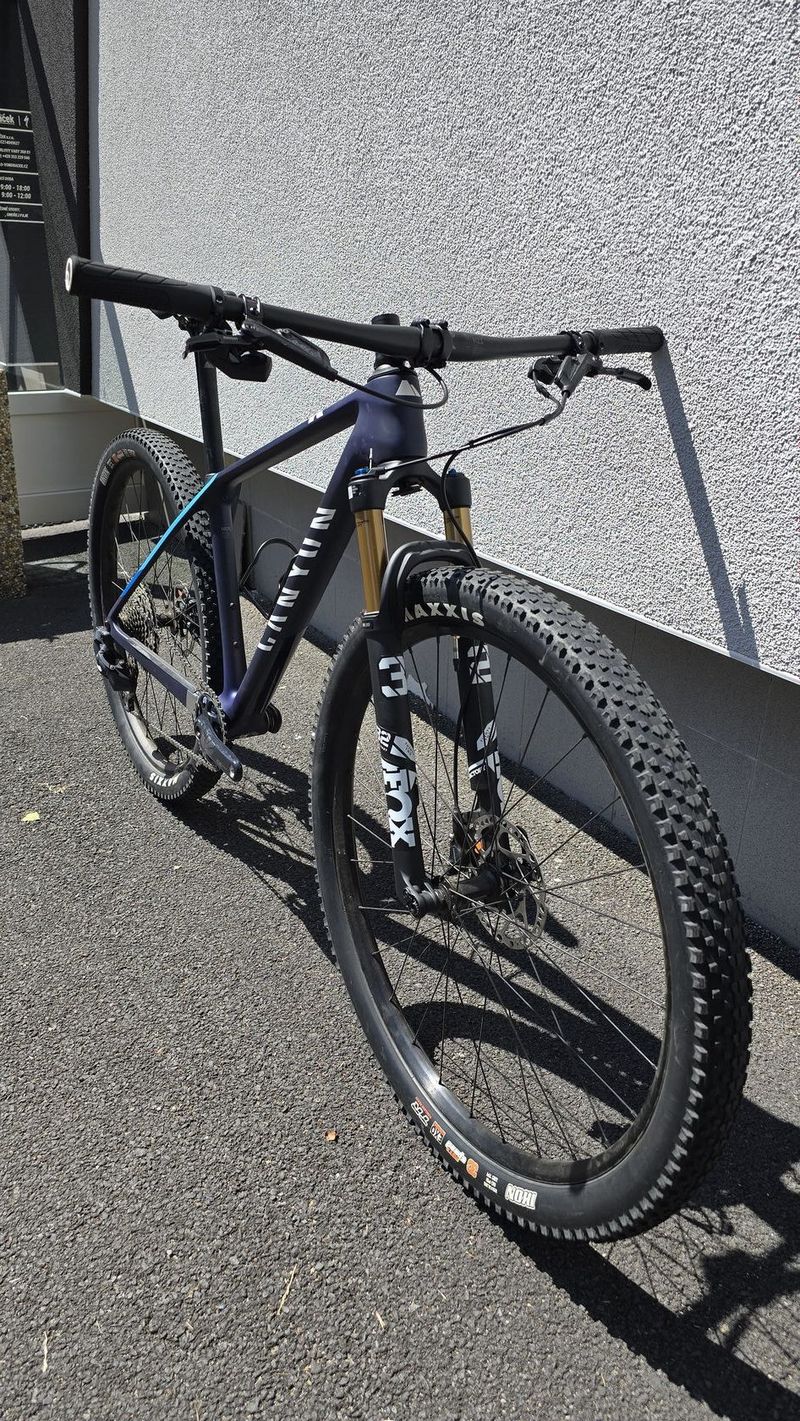 Horské kolo Canyon Exceed CF SLX