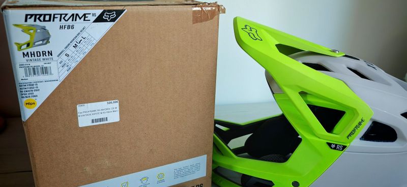 FOX Proframe RS Mips, MTB helma, přilba