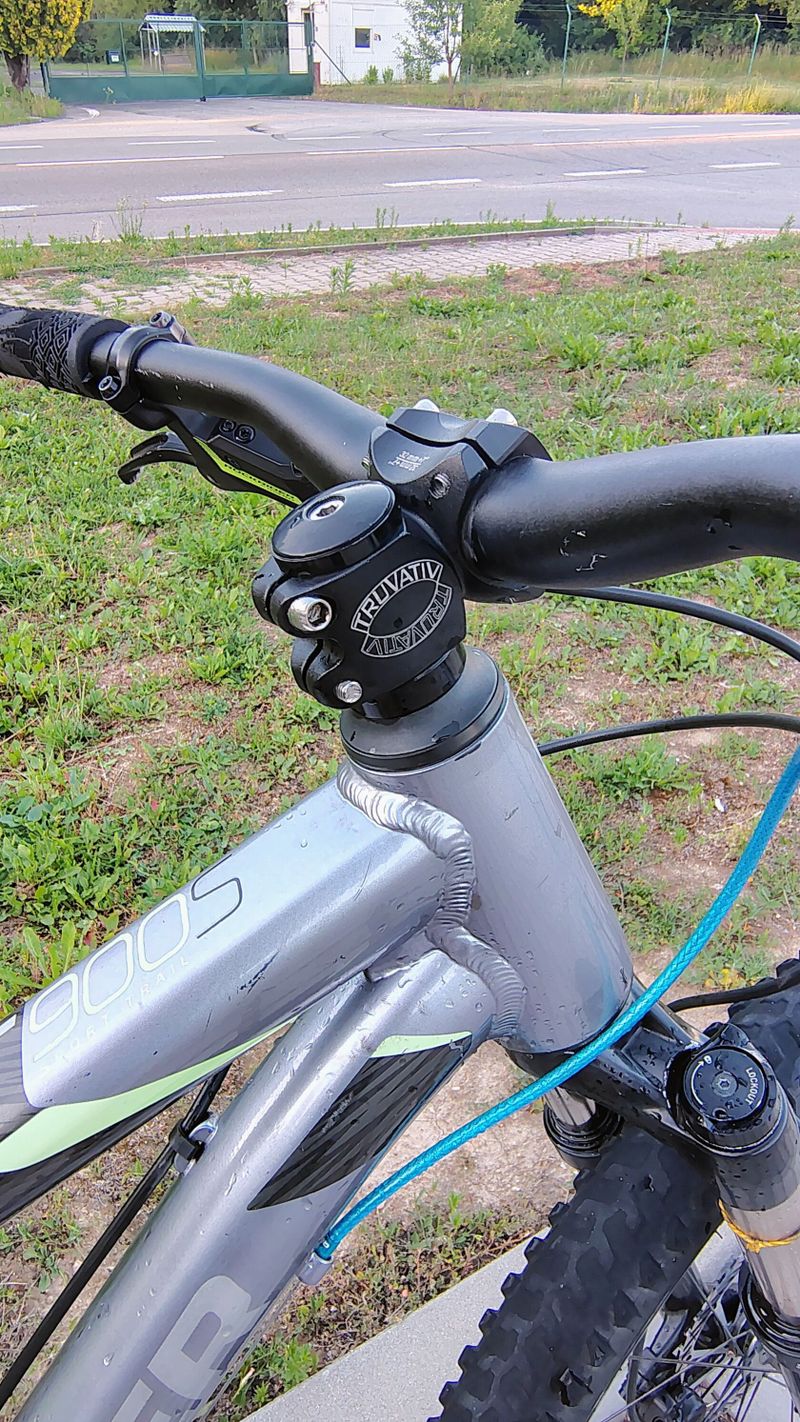 Rockrider ST900s číst celé!!!