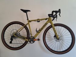 Zánovní gravel Canyon Grizl 8 1by EKAR 