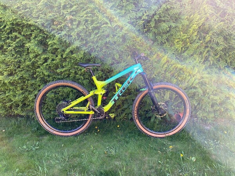 Prodam Trek Slash 9.8. XG - full carbon