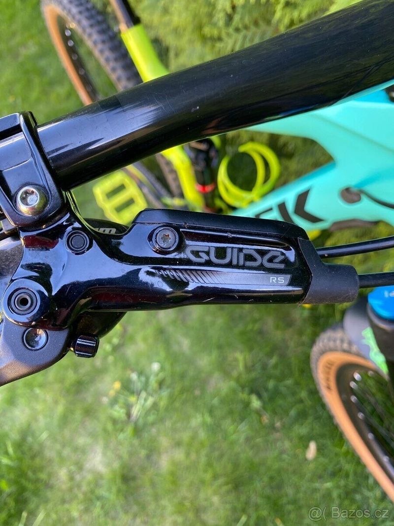 Prodam Trek Slash 9.8. XG - full carbon