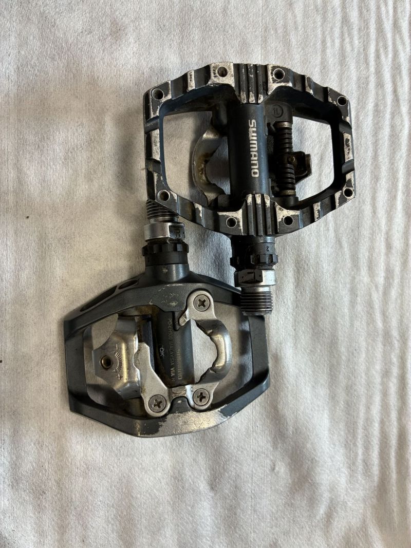 Pedály oboustranné Shimano 