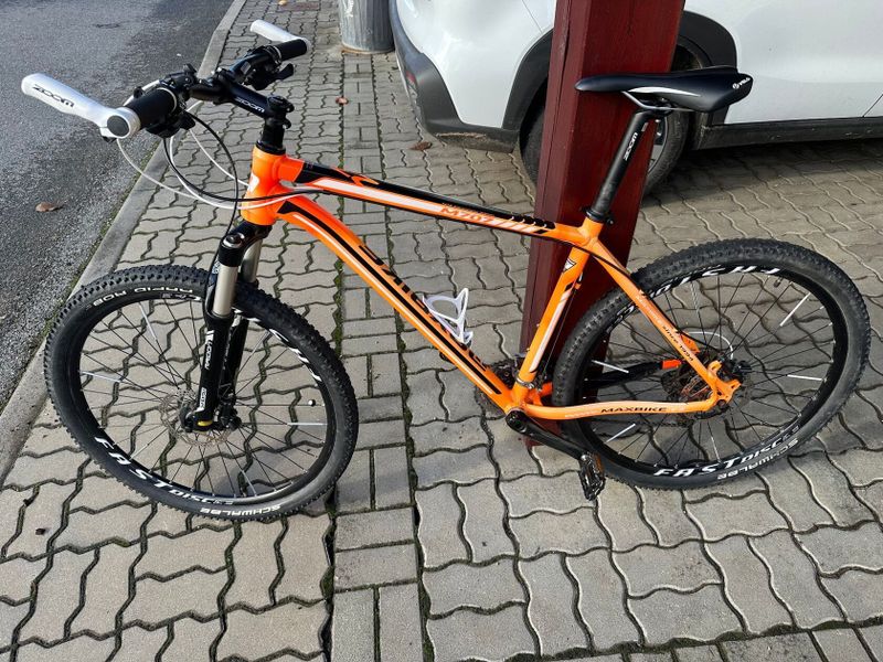 MAXBIKE INARI