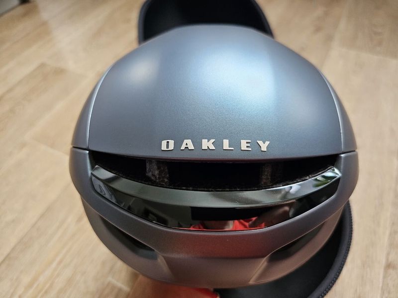 Kompletně nová helma Oakley ARO7 LITE MISP námořnická modř (M) 