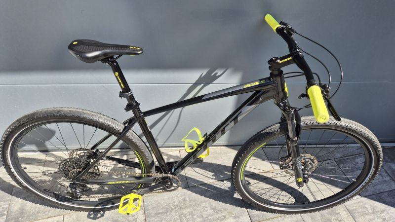 Scott Scale 970, 29", pánské horské kolo, vel. L, cena 9 000 Kč