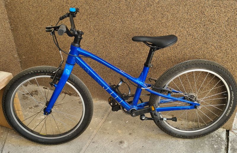 Dětské kolo specialized jett 20 