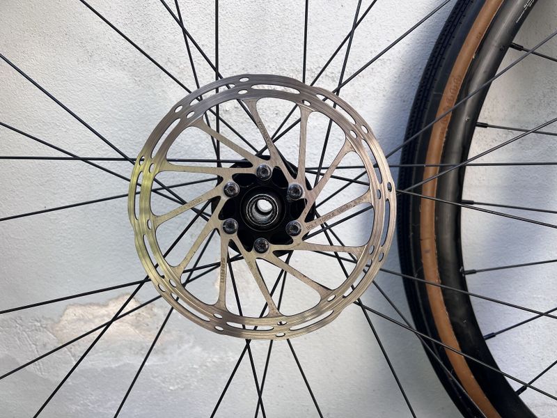 WTB EZR i23p 700c, DTSwiss 370, gravel kola