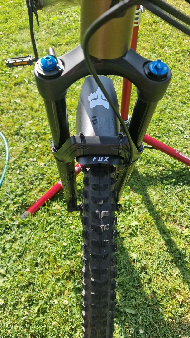Cube Acid 2024 s Fox 34 RYTHM