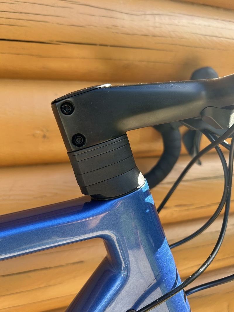 Canyon Ultimate CF SL - Ultegra, karbonová kola - vel. M