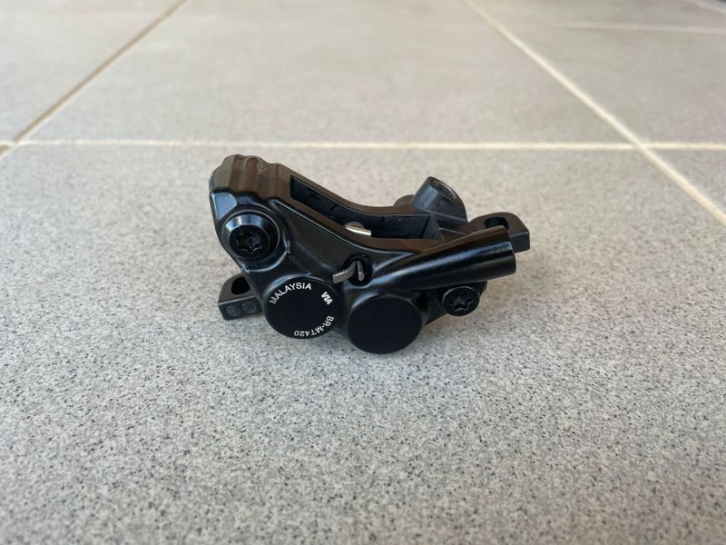 Shimano BR-MT420 4 pístek