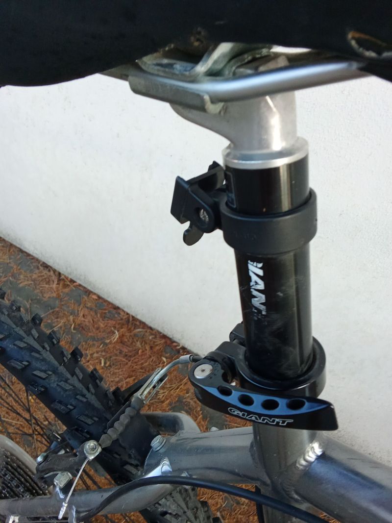Horské kolo Giant. velikost L. shimano Deore 