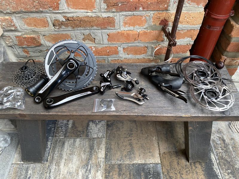 SRAM Rival 11 sp.