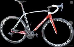 Na míru stavěny Look 695, Campagnolo Record, váha 6,8kg