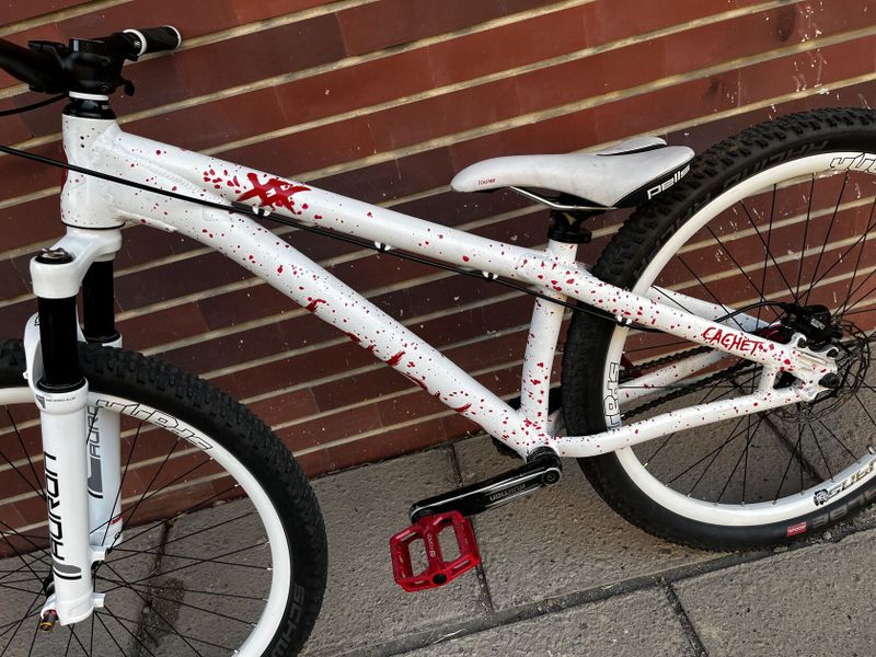 Cachet custom dětský dirt jump