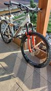 Celoodpružené kolo Canyon Nerve AM mullet 27,5 / 26", vel. L 