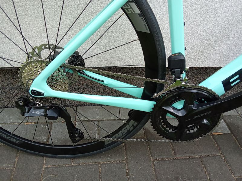 Bianchi Sprint 105 Di2 Cervelo Soloist