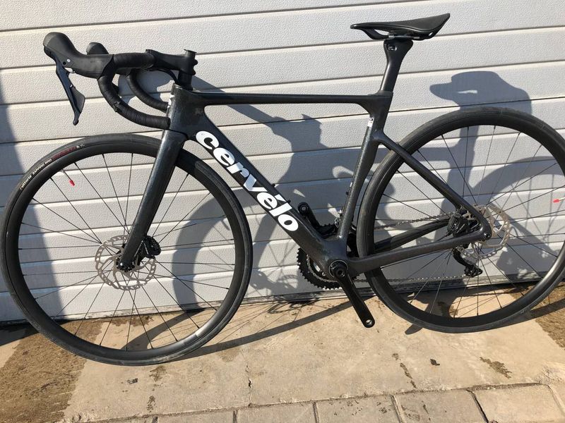 Bianchi Sprint 105 Di2 Cervelo Soloist