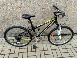 LEADER FOX SPIDER 24" ACERA + REVOSHIFT 3x7, SR SUNTOUR