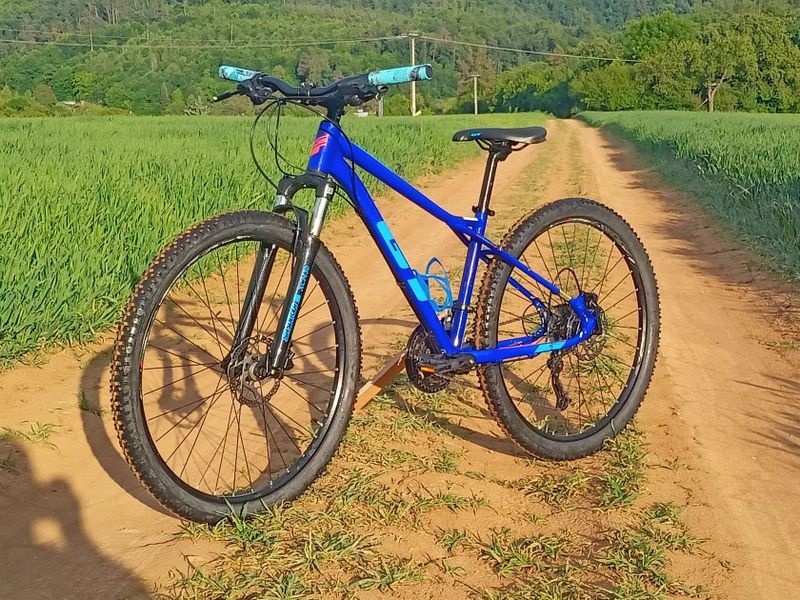Horské kolo GT Aggressor, velikost XS