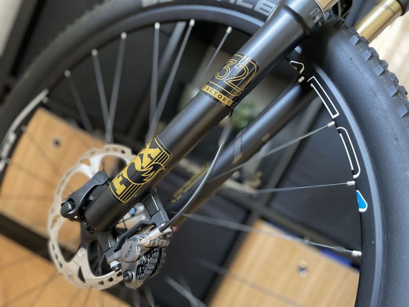 Merida Ninety-Six 9.9000 / XTR Di2 / 10kg / vel.M 