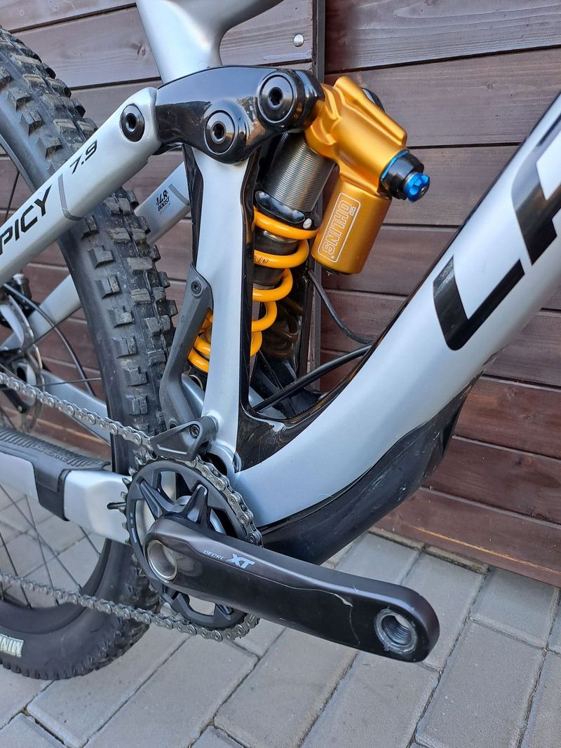 Zánovní v top stavu enduro Lapierre Spicy 7.9 / velikost M - 29er / Öhlins / Shimano XT / DtSwiss350