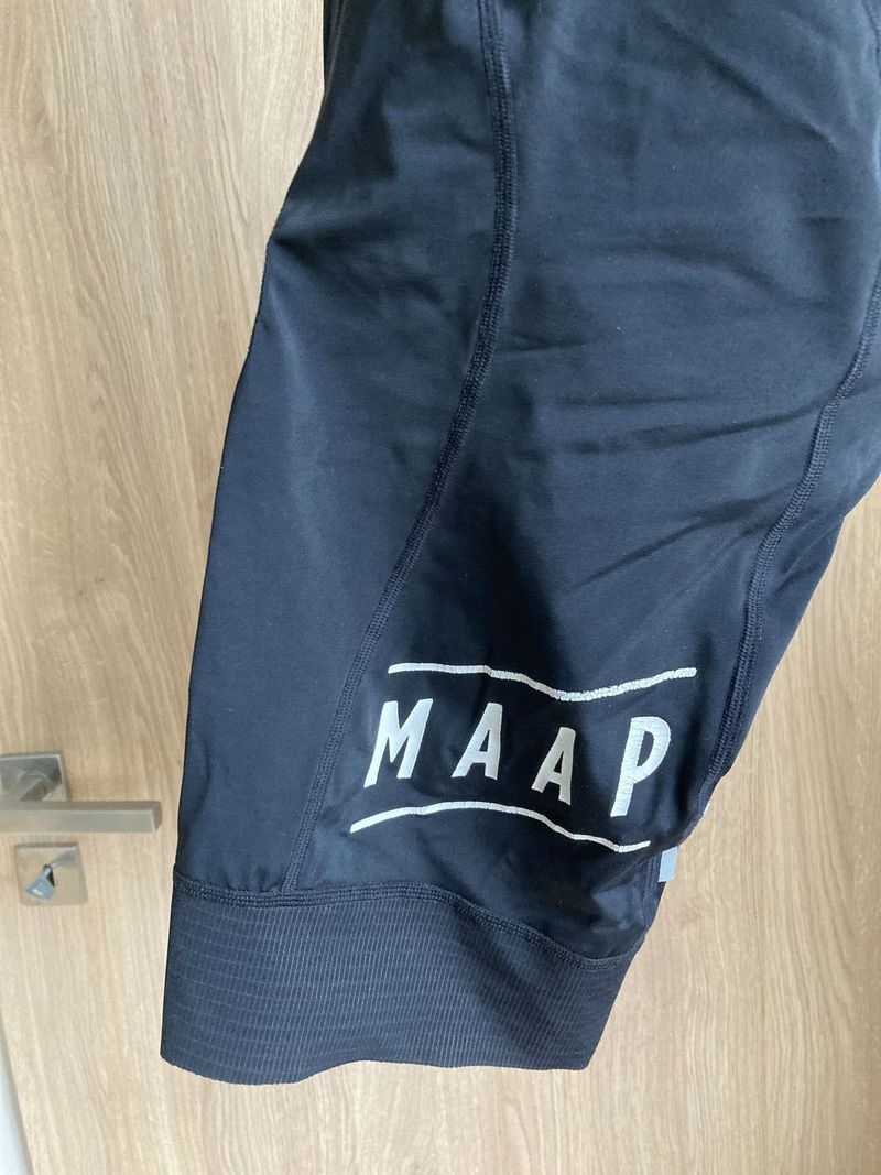 Kraťasy MAAP