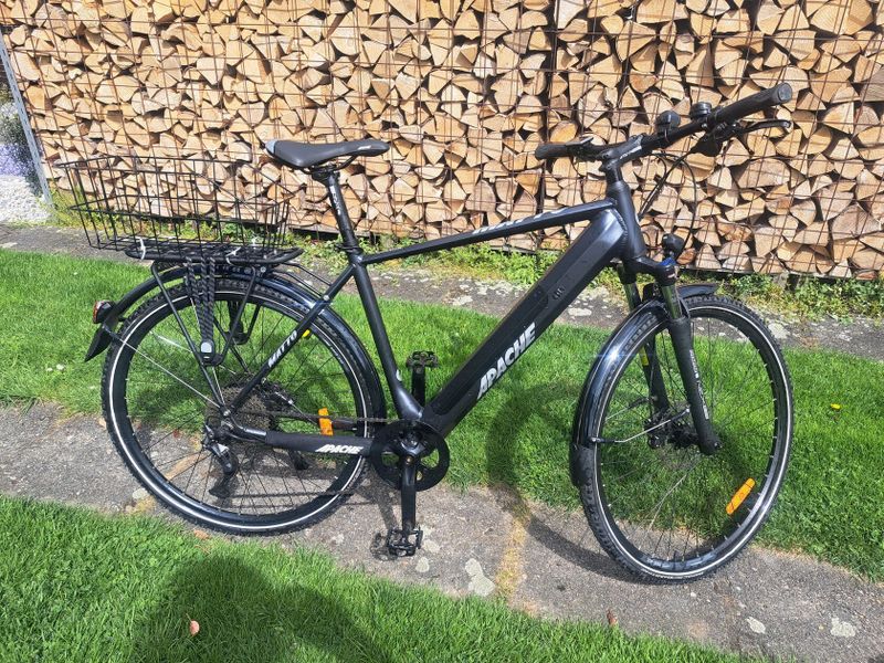 Prodám elektrokolo Apache Matto Tour E5-Dark Grey