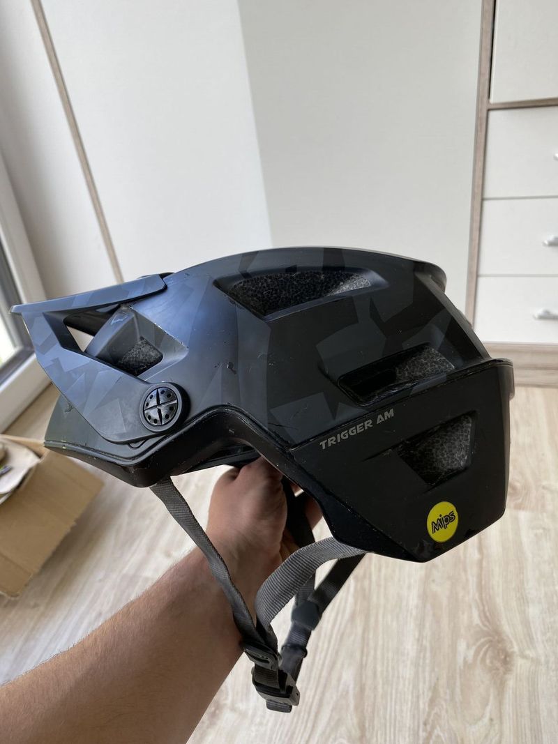 Helma IXS Trigger AM